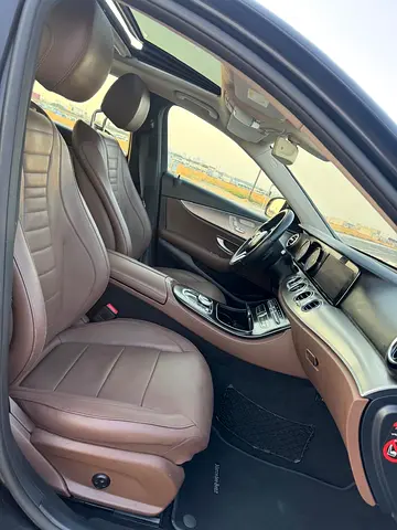 صورة مصغرة 17 لـ 2019 Mercedes-BENZ E-CLASS