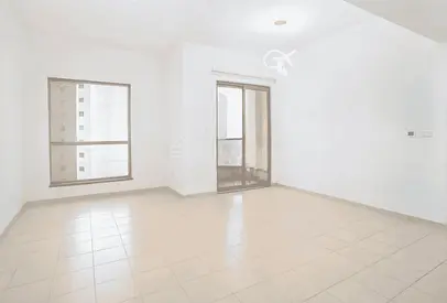 Mid Floor | Vacant | Spacious