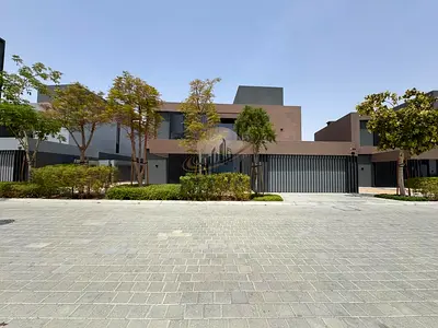 Luxury 5-Bedroom Villa with Swimming Pool for Sale in Sendian, Masaar Sharjah – AED 5,550,000