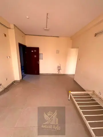 A beautiful one-bedroom and living room apartment in Al Naba'ah at an amazing price, close to all amenities.
