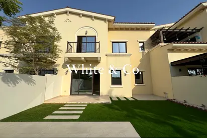 Single Row | Spacious Family Home | Vacant