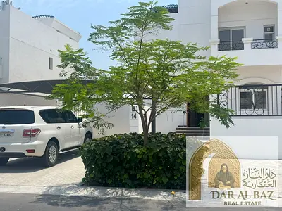 Villa for annual rent in the most beautiful area of Al Hamriya. The villa has 3 master bedrooms, a maid's room with a master bedroom, 5 bathrooms, a