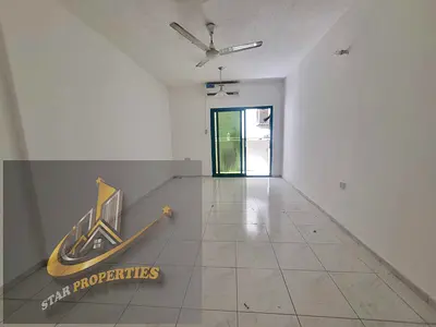 G00d HOT OFFER NICE 2BHK WITH BALCONY IN 37K NEAR TO FAMILY PARK FULL FAMILY BUILDING