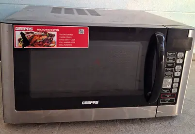 Geepas 40ltr microwave plus grill