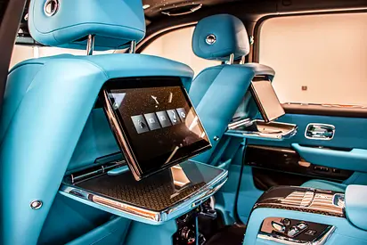 2025 ROLLS-ROYCE CULLINAN — миниатюра 16