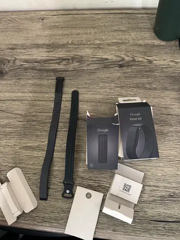 Google fitbit air obsidian plus one original slicon band