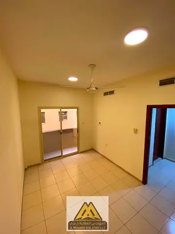 غرفة وصالة بالحميدية 1 عجمان، بلكونة، تكييف مركزي، قريب جامعة عجمان، 26 ألف، 4 دفعات.
