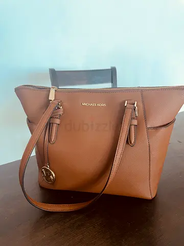 Michael kors mk jet set tote bag