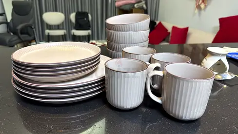 Dinner set
