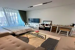 Unfurnished | Modern Apt | Close to Exit