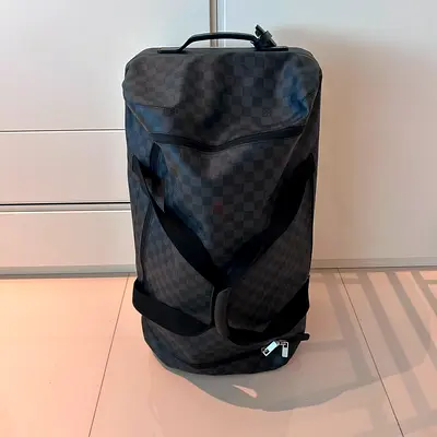 Louis Vuitton Damier Graphite Rolling Trolley Bag/ luggage