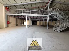 located directly on Oman Street. Featuring a large area and 125 KW power supply, it is ideal for fac