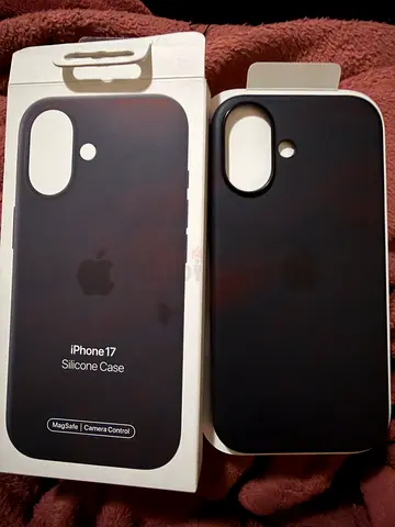 iPhone 17 case (Black)
