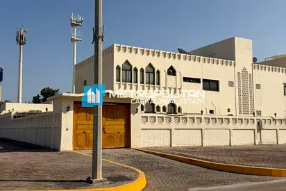 Corner Unit | Huge Size | Massive Plot in Al Rawdah
