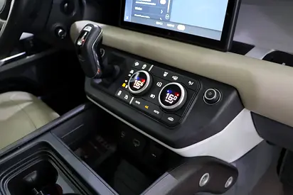 2020 LAND Rover DEFENDER — миниатюра 11