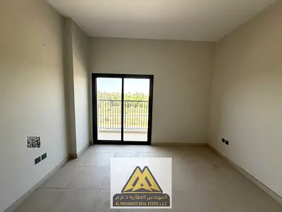 غرفتان وصالة بالزاهية بلكونة ثلاثة حمامات ماستر مطبخ أمريكي جيم مسبح باركن حديقة ممشى خمسة وأربعون ألف أربع دفعات