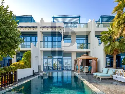 Beach Front I Fully upgraded I Vacant I 5 BR