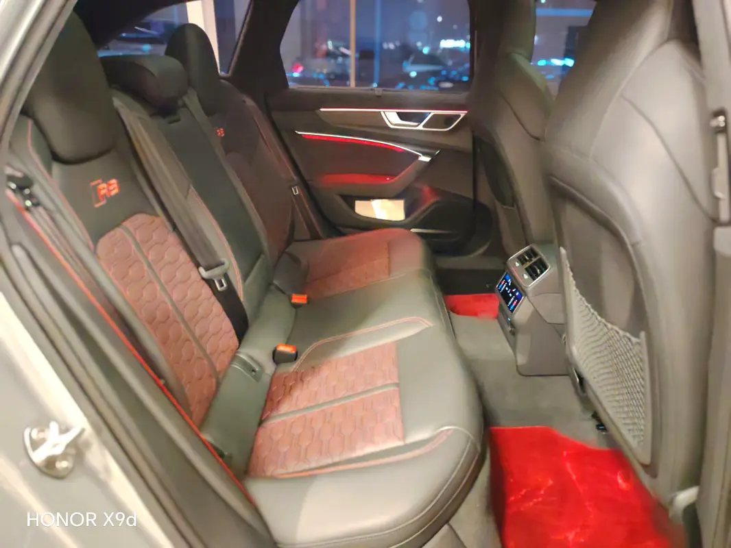 Audi RS6 2025