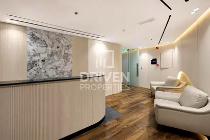High End Office Space | Commercial Location
