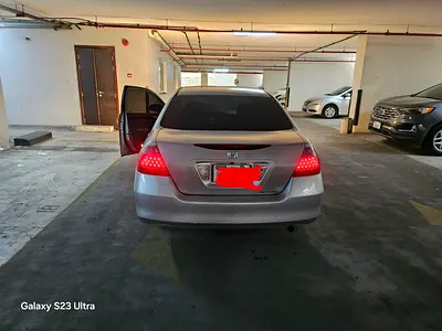 Honda Accord VTi-L 2006 GCC Specs