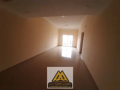 The finest and most elegant finishes * A fantastic opportunity * Balcony with an open view * Spacious area * Unbelievable price * Free maintenance * C