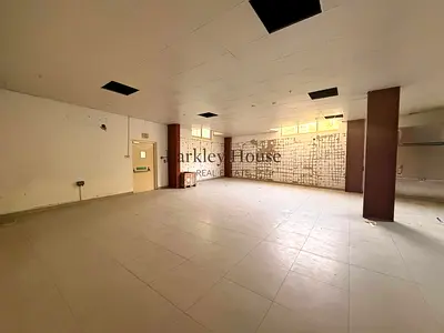 DIP 2 Warehouse for Rent | 6,973 Sq Ft | Fitted | 21KW
