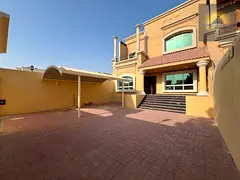 SPACIOUS 4 BED ROOM HALL VILLA IN THE COMPOUND AVAILABLE IN MBZ CITY