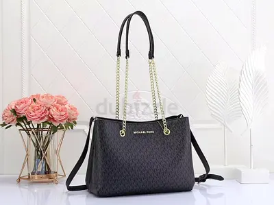 Master copy Michael Kors Jet Set Large Black Tote Bag with Chain Straps