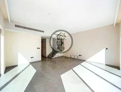 MODERN FAMILY LIVING | NEW HANDOVER | SPACIOUS HOME