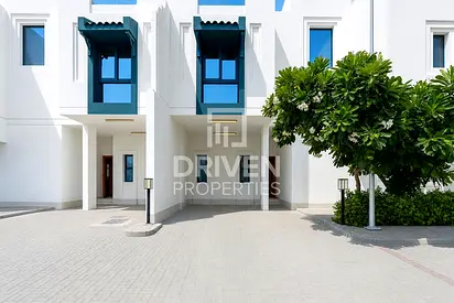 Waterfront Home | Direct Beach Access | Vacant