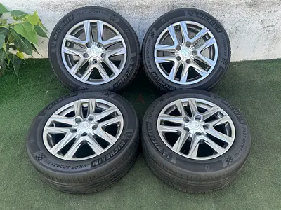 Lexus LX570 20” rims with Michelin 285/50/20