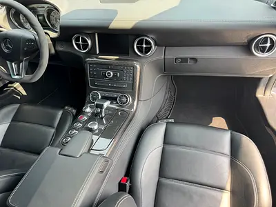 صورة مصغرة 14 لـ 2011 Mercedes-BENZ SLS AMG