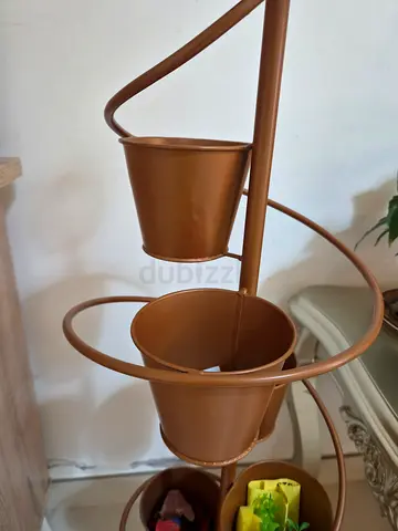 Metal decorative plant stand with hanging pots