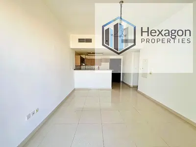 شقة غير مفروشة بغرفتي نوم | الهلال الذهبي 3 | إطلالات متعددة على المدينة