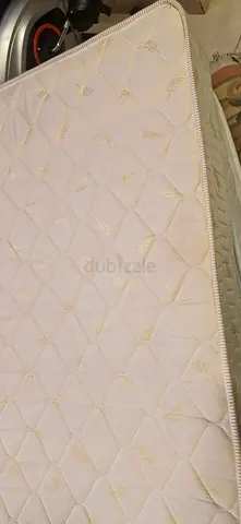 Single bed matress
