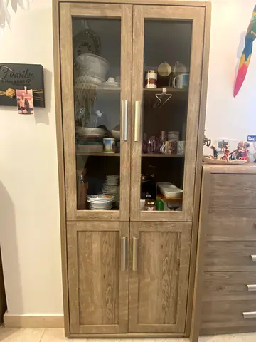 Crockery Unit
