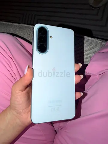 Samsung Galaxy A57 5G with clear MagSafe-style case