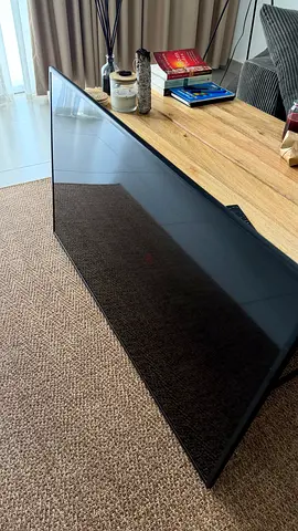 Samsung 49 LED TV (Model UA49RU7100K)