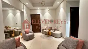 Unique Layout I Furnished I 2BR converted to 3BR Apartment
