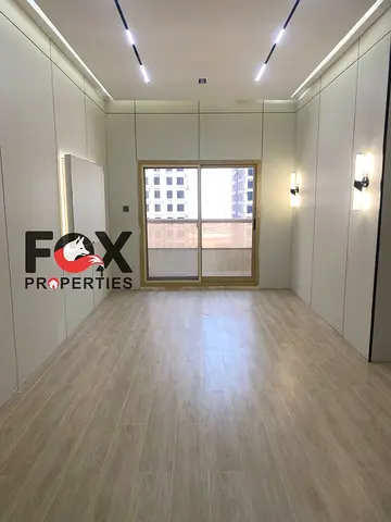 Looking for upscale accommodation? We've got you covered with a two-bedroom apartment for rent, featuring a distinctive finish, two bathrooms, in a vi