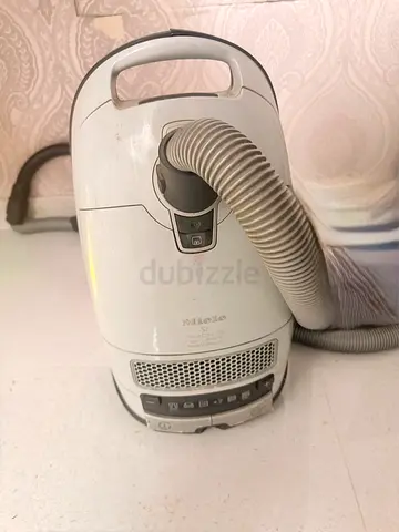 Premium German Miele s8 Vacuum Cleaner