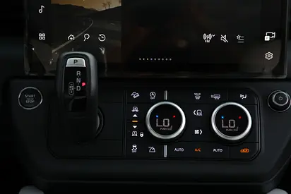 صورة مصغرة 15 لـ 2026 LAND Rover DEFENDER