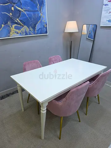 White Dining Table with 4 Pink Velvet Chairs - Modern Set