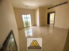 pacious two-bedroom apartment with a comfortable living room. Balcony with good natural light and ve