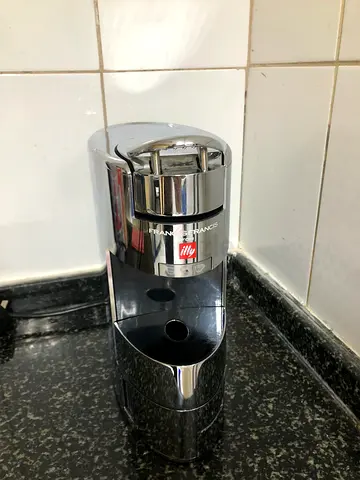 illy coffee maker x9 chrome