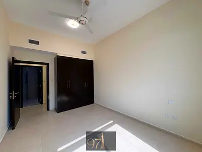 2bedroom+Study | Upgraded unit | Move in July | Near Mosque and Mall