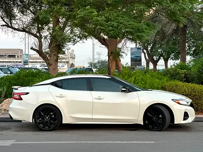 2021 Nissan MAXIMA 照片 5