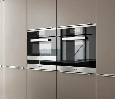 Miele Built-In Oven, Microwave  Warmer Plate Set – Premium German Engineering