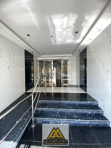 edroom apartment with a living room. Balcony. 2 bathrooms. Master bedroom. Built-in wardrobes.