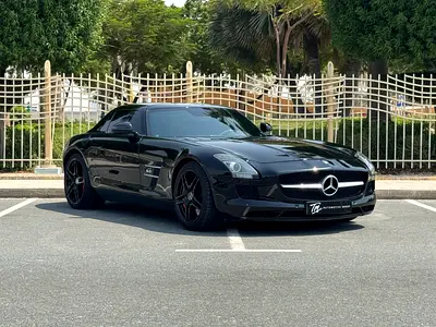 صورة مصغرة 5 لـ 2011 Mercedes-BENZ SLS AMG